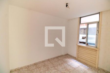 Quarto 1 de apartamento à venda com 2 quartos, 64m² em Fátima, Niterói