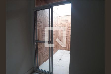 Casa à venda com 6 quartos, 200m² em Planalto Paulista, São Paulo