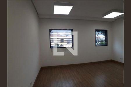 Casa à venda com 6 quartos, 200m² em Planalto Paulista, São Paulo