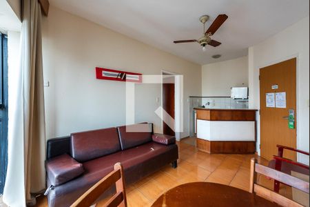 Sala de apartamento para alugar com 1 quarto, 50m² em Gonzaga, Santos