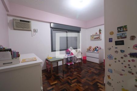 Quarto 01 de apartamento à venda com 2 quartos, 70m² em Vila Nova, Novo Hamburgo
