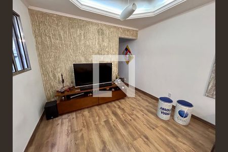 Sala de casa à venda com 3 quartos, 181m² em Jardim Santa Clara, Guarulhos