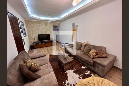 Sala de casa à venda com 3 quartos, 181m² em Jardim Santa Clara, Guarulhos