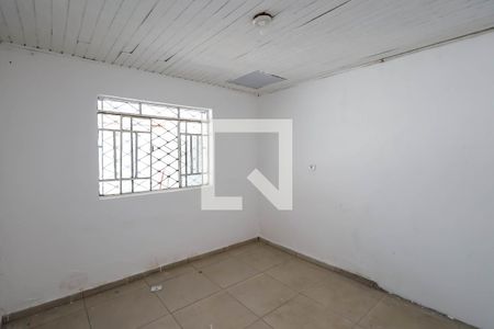 Quarto de casa para alugar com 1 quarto, 40m² em Vila Santo Estefano, São Paulo