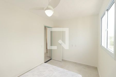 Quarto 1 de apartamento para alugar com 2 quartos, 42m² em Campo Grande, Rio de Janeiro