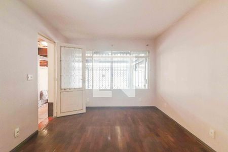 Sala de casa à venda com 3 quartos, 134m² em Ferreira, São Paulo