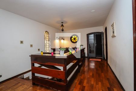 Sala das Suites de casa para alugar com 4 quartos, 420m² em Jardim Leonor, São Paulo