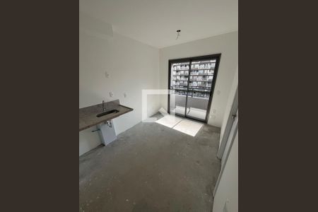 Sala e Cozinha de apartamento à venda com 1 quarto, 24m² em Vila Nova Conceição, São Paulo