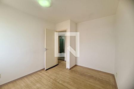 Quarto de apartamento para alugar com 2 quartos, 101m² em Vila Lucia, São Paulo