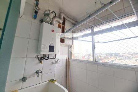 Área de Serviço de apartamento para alugar com 2 quartos, 101m² em Vila Lucia, São Paulo