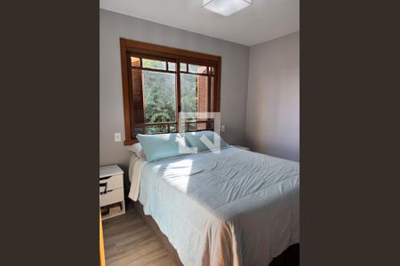 Quarto 1 de apartamento à venda com 2 quartos, 68m² em Petrópolis, Porto Alegre