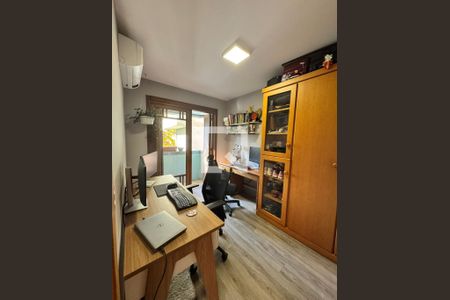 Quarto 2 de apartamento à venda com 2 quartos, 68m² em Petrópolis, Porto Alegre