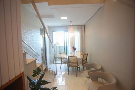 Sala de apartamento à venda com 2 quartos, 114m² em Coração Eucarístico, Belo Horizonte