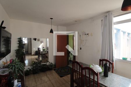 Sala de apartamento à venda com 2 quartos, 47m² em Copacabana, Belo Horizonte
