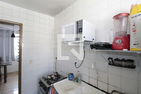 Cozinha e Área de Serviço de apartamento à venda com 2 quartos, 47m² em Copacabana, Belo Horizonte