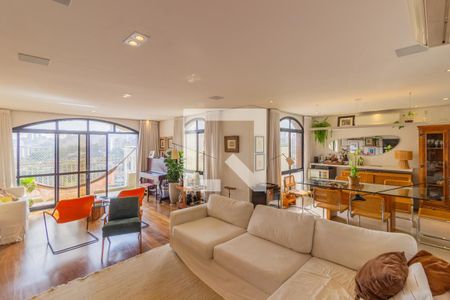 Sala de apartamento à venda com 3 quartos, 165m² em Pinheiros, São Paulo