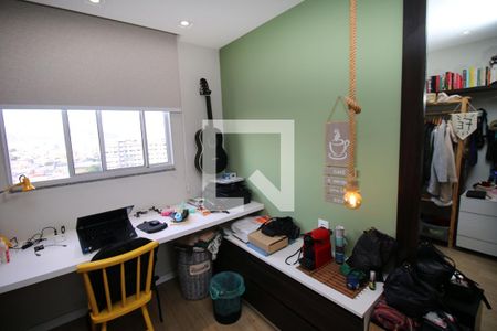 Quarto  de apartamento para alugar com 2 quartos, 48m² em Irajá, Rio de Janeiro