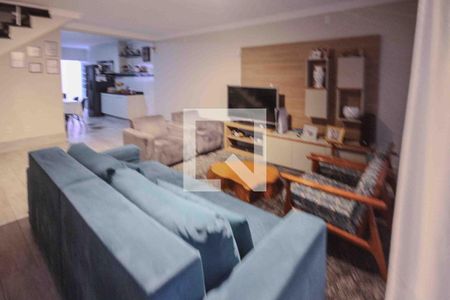 Sala de casa à venda com 3 quartos, 140m² em Vila Ivg, São Paulo