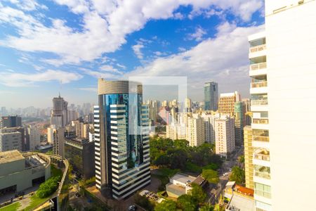 Varanda vista de apartamento à venda com 2 quartos, 55m² em Cidade Monções, São Paulo