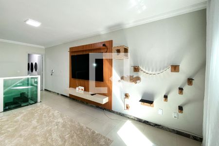Sala de casa para alugar com 3 quartos, 180m² em Planalto, Belo Horizonte