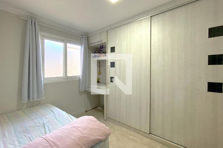 Quarto 2 de casa para alugar com 3 quartos, 180m² em Planalto, Belo Horizonte