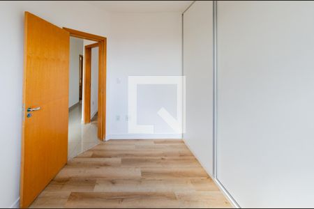 Quarto 2 de apartamento à venda com 3 quartos, 80m² em Jardim America, Belo Horizonte