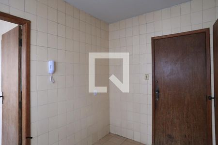 Cozinha de apartamento à venda com 3 quartos, 100m² em Santo Antônio, Belo Horizonte