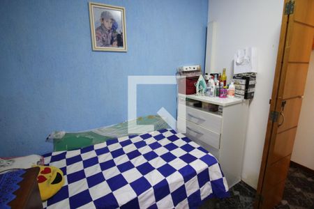 Quarto  de casa à venda com 2 quartos, 90m² em Vila Yara, Osasco