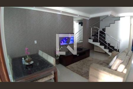 Casa à venda com 3 quartos, 120m² em Jardim Ana Rosa, São Paulo