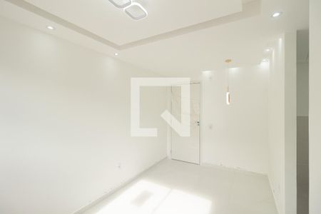 Sala de apartamento para alugar com 2 quartos, 48m² em Campo Grande, Rio de Janeiro
