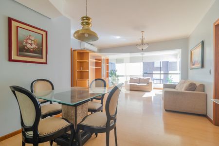 Sala de Jantar de apartamento à venda com 3 quartos, 118m² em Jardim Botânico, Porto Alegre