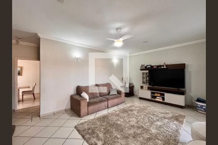 Sala de casa à venda com 5 quartos, 297m² em Vila Nogueira, Campinas