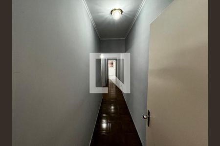 Corredor de casa para alugar com 2 quartos, 250m² em Santana, São Paulo