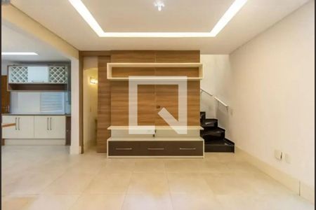 Sala de casa à venda com 2 quartos, 200m² em Cidade Patriarca, São Paulo