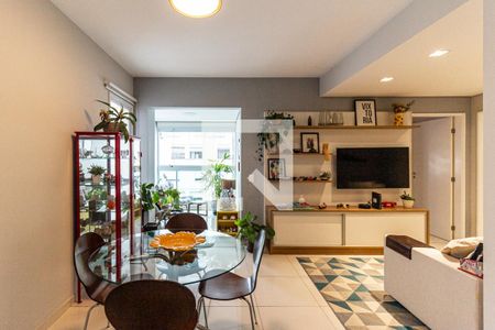 Sala de apartamento para alugar com 2 quartos, 78m² em Santa Cecilia, São Paulo