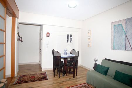 Sala de apartamento à venda com 3 quartos, 109m² em Centro Histórico, Porto Alegre