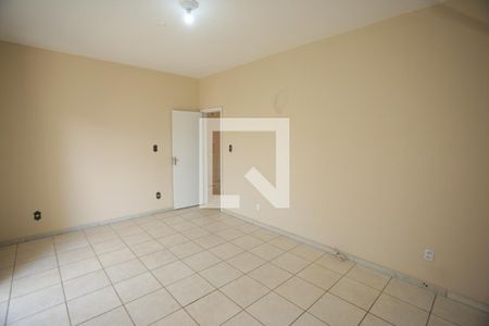 Quarto de casa à venda com 4 quartos, 720m² em Palmeiras, Belo Horizonte