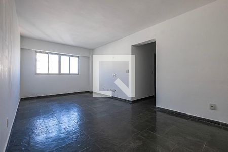 Sala de apartamento à venda com 2 quartos, 94m² em Vila Madalena, São Paulo
