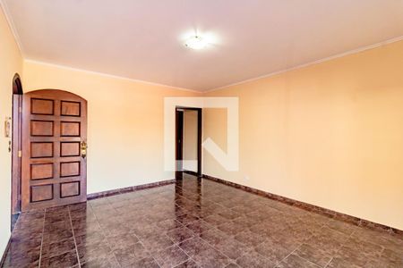 Sala de casa para alugar com 4 quartos, 350m² em Jardim Oriental, São Paulo