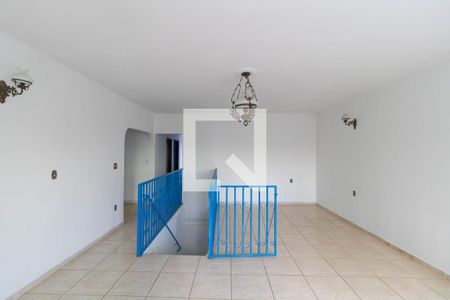 Sala de casa para alugar com 7 quartos, 190m² em Jardim Campos Elíseos, Campinas