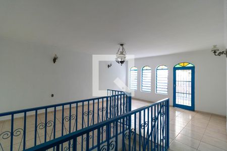 Sala de casa para alugar com 7 quartos, 190m² em Jardim Campos Elíseos, Campinas