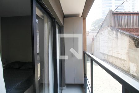 Varanda de kitnet/studio para alugar com 0 quarto, 29m² em Mooca, São Paulo