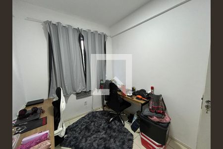 Quarto 1 de apartamento para alugar com 3 quartos, 72m² em Jardim Sulacap, Rio de Janeiro