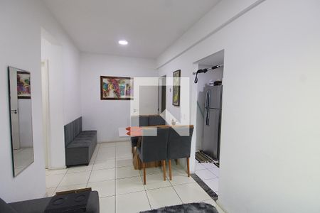 Sala de apartamento para alugar com 3 quartos, 72m² em Jardim Sulacap, Rio de Janeiro