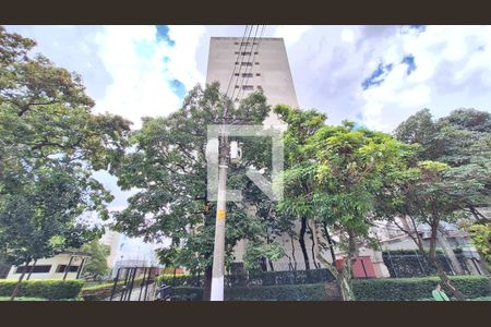 Fachada de apartamento à venda com 1 quarto, 42m² em Vila Romana, São Paulo