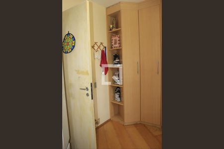 Quarto 1 de apartamento à venda com 2 quartos, 57m² em Jardim Terezopolis, Guarulhos