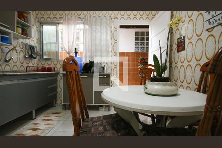 Cozinha de casa para alugar com 3 quartos, 125m² em Canto do Forte, Praia Grande