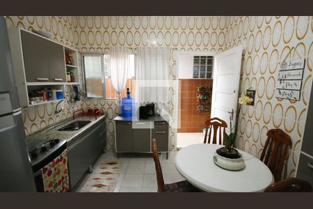 Cozinha de casa para alugar com 3 quartos, 125m² em Canto do Forte, Praia Grande