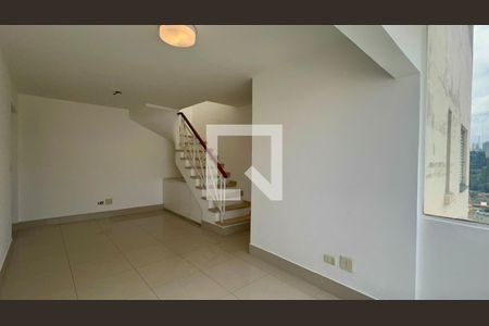 Sala de apartamento para alugar com 2 quartos, 140m² em Vila Madalena, São Paulo