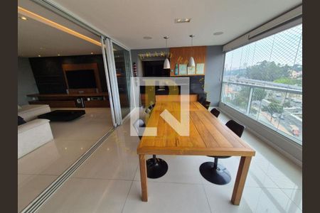 Apartamento à venda com 3 quartos, 180m² em Campo Belo, São Paulo